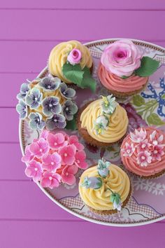 casa-da-cris-cupcakes-flores