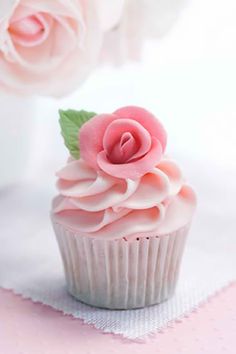 casa-da-cris-cupcakes-rosas